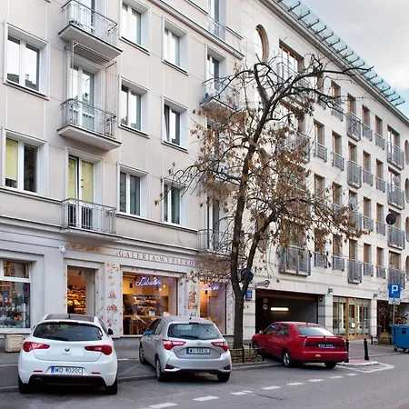 Poznanska Serviced *