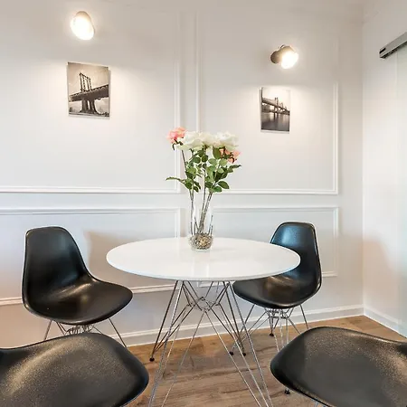 Poznanska Serviced * Varšava