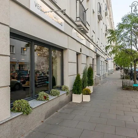 Poznanska Serviced Apartment Warschau